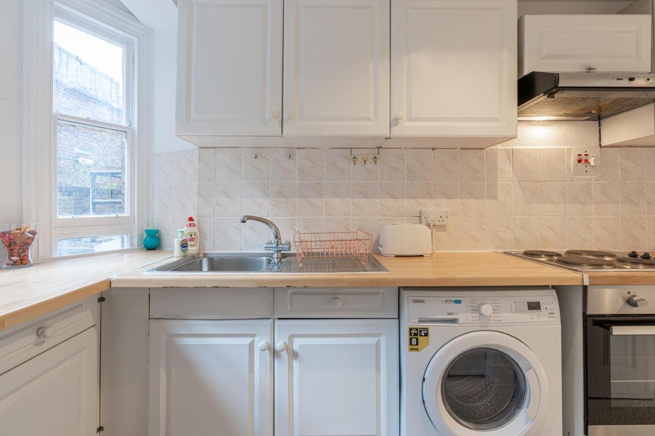 Stunning 2 Bedrooms Apartment Next Door To Selfridges And Oxford Street ลอนดอน ภายนอก รูปภาพ